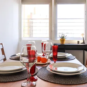 Appartement Flower 360º - Your Lovely Flat With Pool And Parking, Lisboa